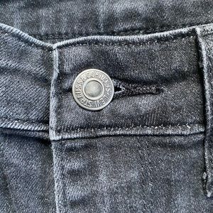Levi fringe jeans